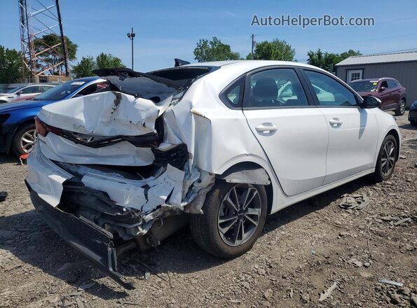 3KPF24AD3RE738361 2024 KIA FORTE White უკანა მარჯვენა