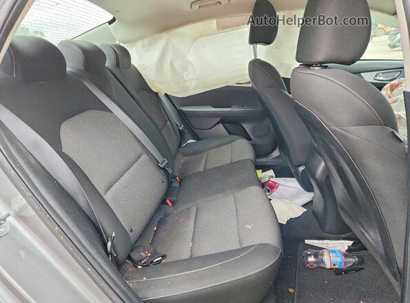 3KPF24AD3RE761316 2024 KIA FORTE Gray Widok tylnych siedzeń