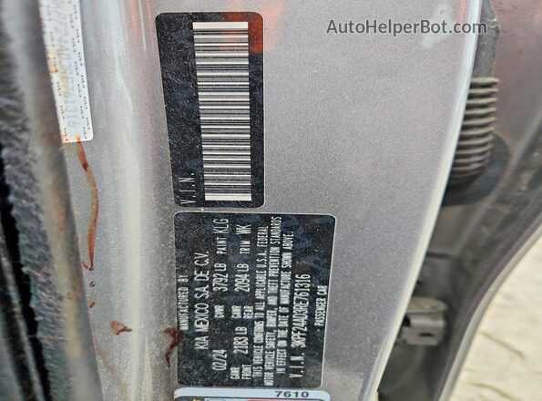 3KPF24AD3RE761316 2024 KIA FORTE Gray Widok komory silnika