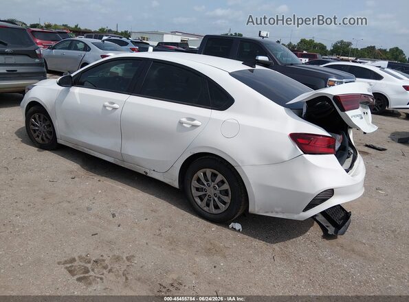 3KPF24AD3RE824317 2024 KIA FORTE White Rear left