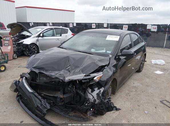 3KPF24AD3RE827640 2024 KIA FORTE Black Vista tres cuartos delantera izquierda