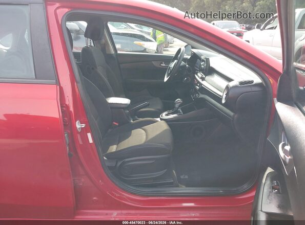 3KPF24AD4KE135960 2019 KIA FORTE Red Вид салону спереду
