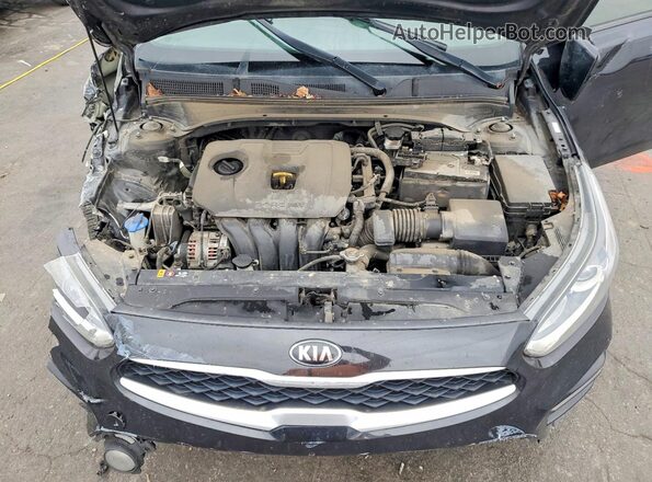 3KPF24AD4LE247093 2020 KIA FORTE Black Rear interior view