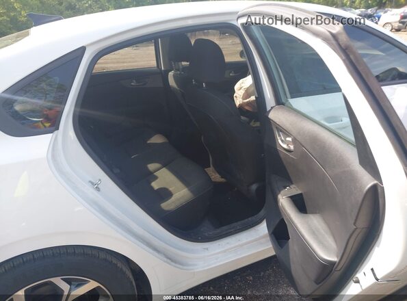 3KPF24AD4ME287479 2021 KIA FORTE White VIN sticker view