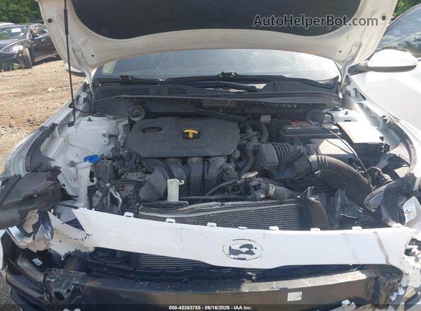 3KPF24AD4ME287479 2021 KIA FORTE White Rear view