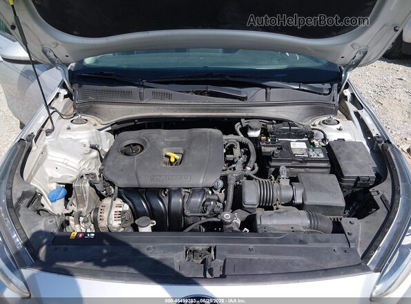 3KPF24AD4ME360978 2021 KIA FORTE Silver უკანა ხედი