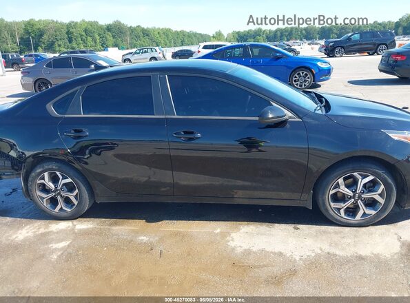 3KPF24AD4ME366988 2021 KIA FORTE Black უკანა სალონის ხედი