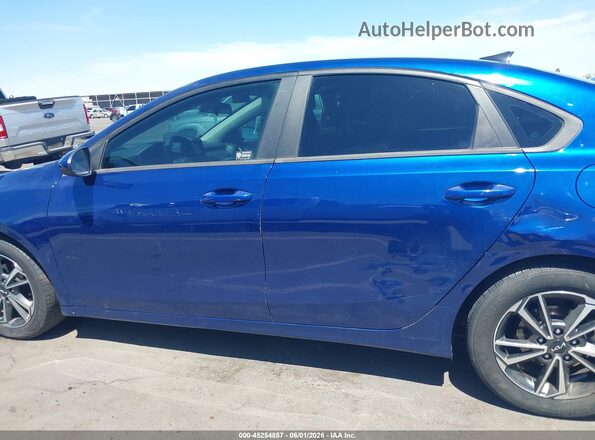 3KPF24AD4NE427161 2022 KIA FORTE Синий Панорамный вид салона 360°
