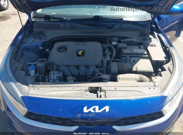 3KPF24AD4NE427161 2022 KIA FORTE Синий Вид сзади