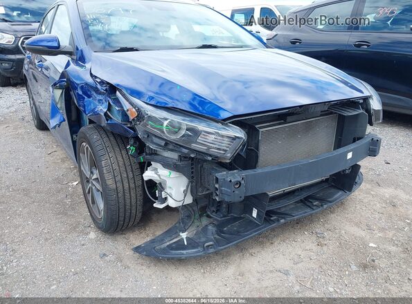 3KPF24AD4NE429248 2022 KIA FORTE Синий Вид спереди