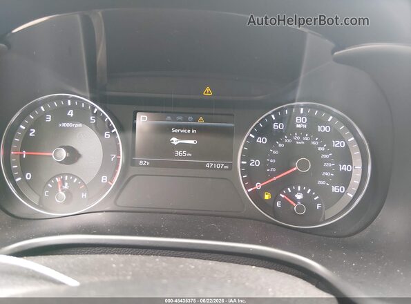 3KPF24AD4NE468390 2022 KIA FORTE Gray Vista de los asientos traseros