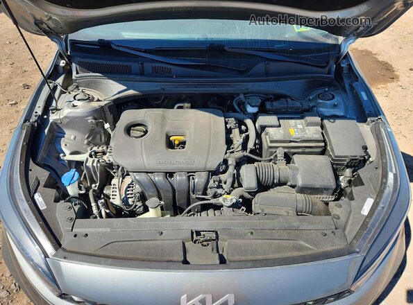 3KPF24AD4PE558688 2023 KIA FORTE Silver 