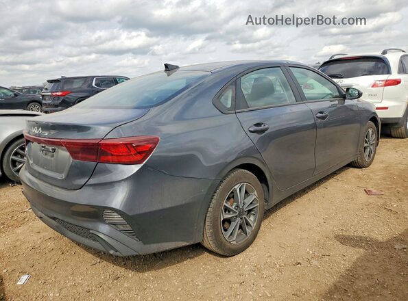 3KPF24AD4PE586782 2023 KIA FORTE Gray Rear right