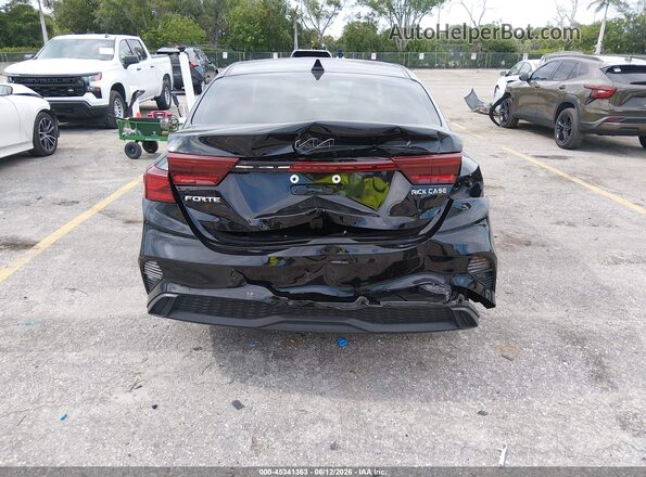 3KPF24AD4PE590833 2023 KIA FORTE Black 