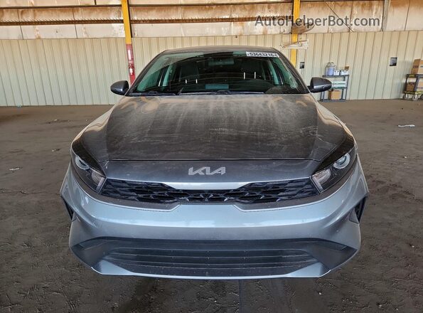 3KPF24AD4PE594168 2023 KIA FORTE Gray 