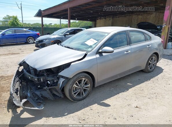 3KPF24AD4PE640825 2023 KIA FORTE Gray Առջևի ձախ երեք քառորդ տեսարան