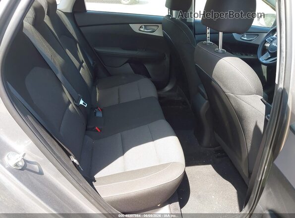 3KPF24AD4PE640825 2023 KIA FORTE Gray VIN կոդի պիտակի տեսք