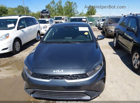 3KPF24AD4PE668074 2023 KIA FORTE Gray Widok z przodu