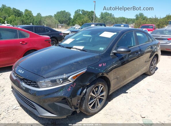 3KPF24AD4RE752639 2024 KIA FORTE Black წინა მარცხენა ხედი სამი მეოთხედიდან