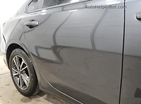 3KPF24AD4RE780991 2024 KIA FORTE Gray 