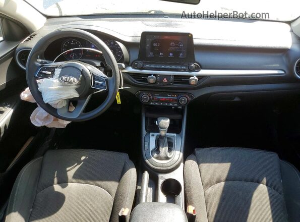 3KPF24AD5KE059648 2019 KIA FORTE Silver Dashboard view