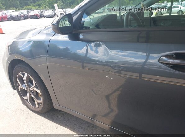 3KPF24AD5LE168189 2020 KIA FORTE Gray Widok z przodu