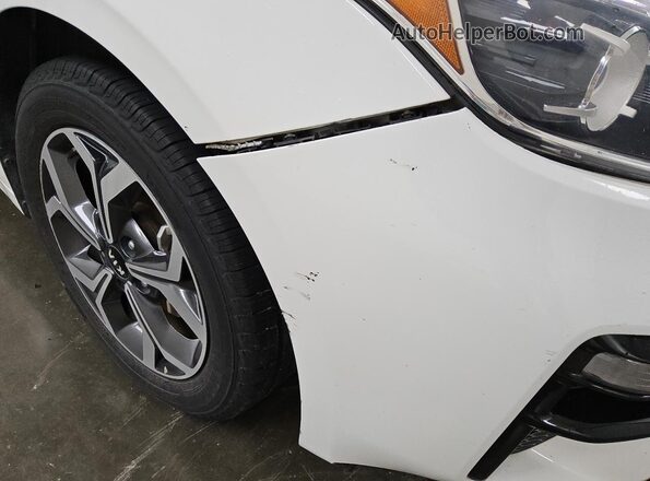 3KPF24AD5LE185302 2020 KIA FORTE White 