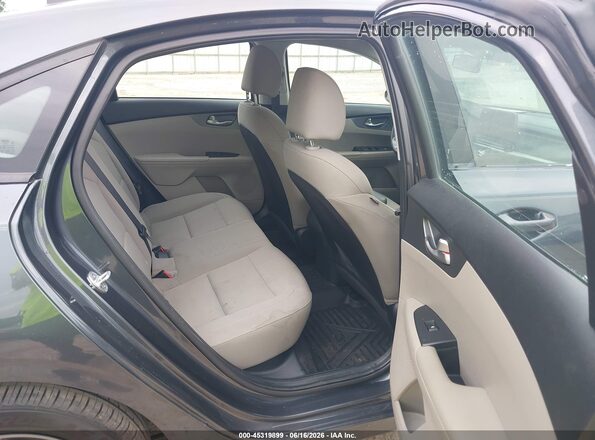 3KPF24AD5LE217827 2020 KIA FORTE Gray VIN sticker view