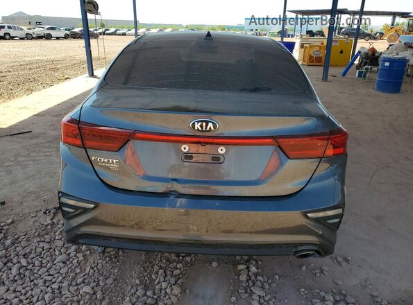 3KPF24AD5ME292576 2021 KIA FORTE Gray 