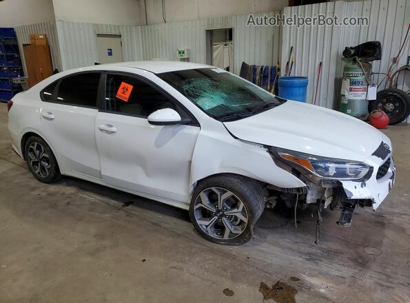 3KPF24AD5ME326113 2021 KIA FORTE White 