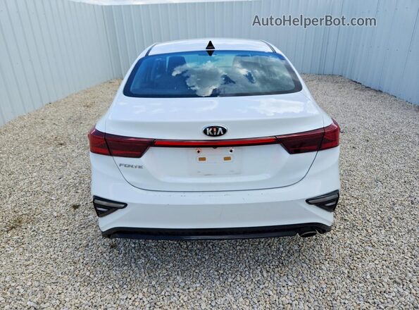 3KPF24AD5ME337225 2021 KIA FORTE White 