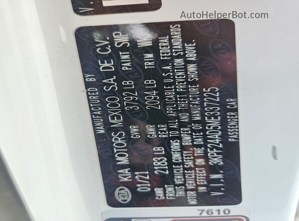 3KPF24AD5ME337225 2021 KIA FORTE White 