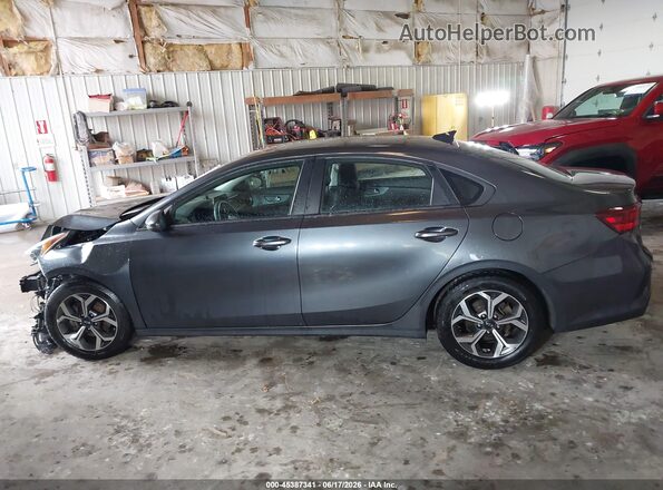 3KPF24AD5ME339895 2021 KIA FORTE Gray 