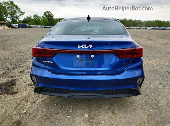 3KPF24AD5NE499745 2022 KIA FORTE Blue Widok z tyłu