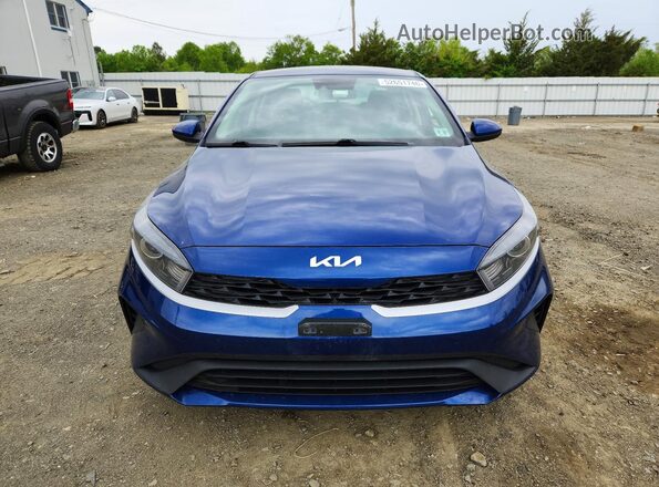3KPF24AD5NE499745 2022 KIA FORTE Blue Widok z przodu