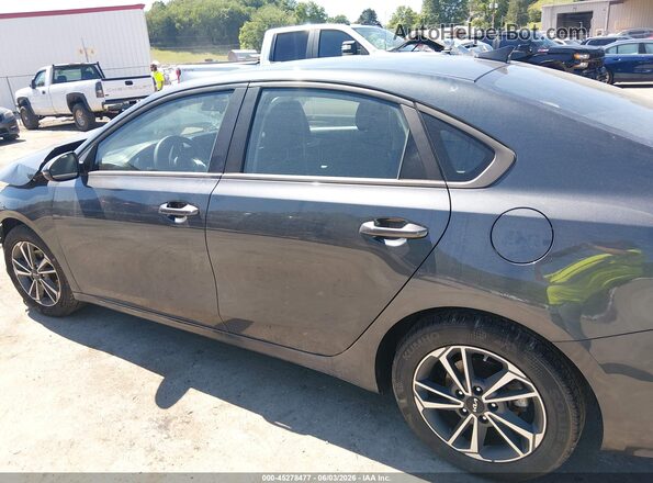 3KPF24AD5PE543794 2023 KIA FORTE Gray 