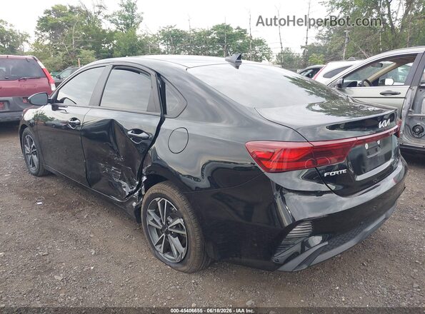 3KPF24AD5PE552298 2023 KIA FORTE Black Вид спереду