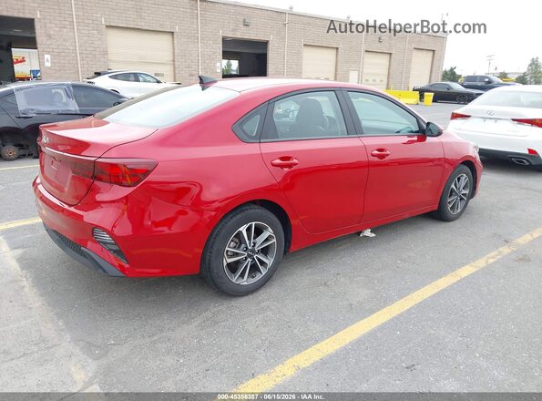 3KPF24AD5RE746073 2024 KIA FORTE Red Trasero derecho