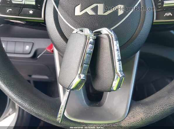 3KPF24AD5RE775833 2024 KIA FORTE White Widok deski rozdzielczej