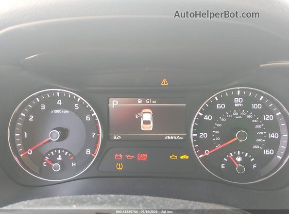 3KPF24AD5RE790008 2024 KIA FORTE Gray Widok tylnych siedzeń