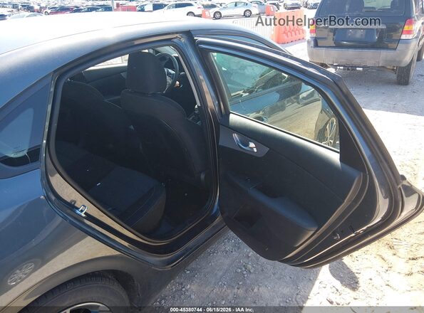 3KPF24AD5RE790008 2024 KIA FORTE Gray Widok naklejki z numerem VIN
