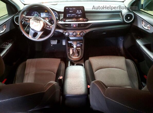 3KPF24AD5RE791207 2024 KIA FORTE Gray 