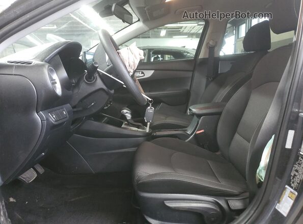 3KPF24AD5RE791207 2024 KIA FORTE Gray 