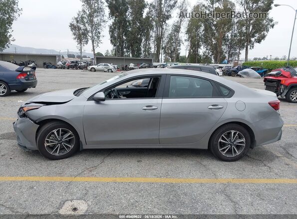 3KPF24AD5RE801959 2024 KIA FORTE Gray 