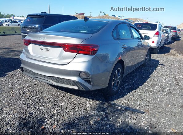 3KPF24AD5RE805199 2024 KIA FORTE Gray უკანა მარჯვენა