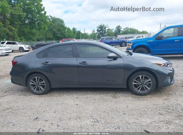 3KPF24AD5RE828501 2024 KIA FORTE Серый Вид задней части салона