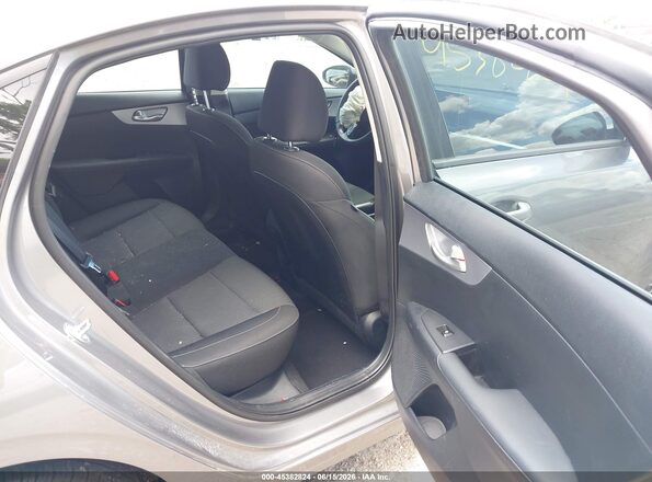 3KPF24AD5RE828580 2024 KIA FORTE Gray Вид наклейки з VIN-кодом