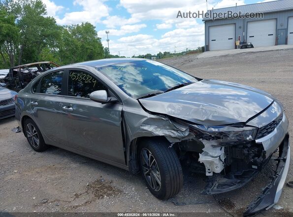 3KPF24AD5RE828580 2024 KIA FORTE Gray Вид спереду
