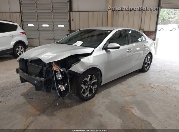 3KPF24AD6KE006800 2019 KIA FORTE Серебряный Передняя левая четверть