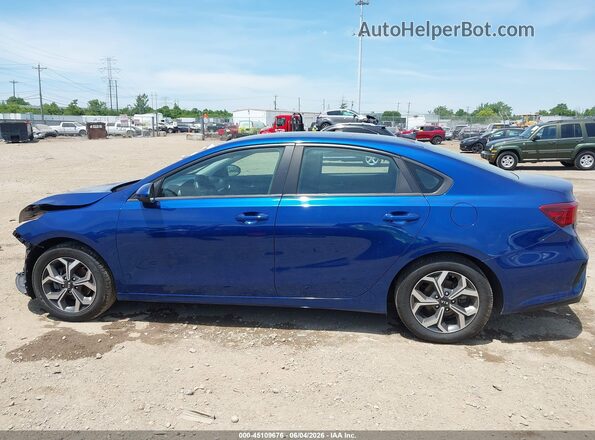 3KPF24AD6KE137497 2019 KIA FORTE Blue 